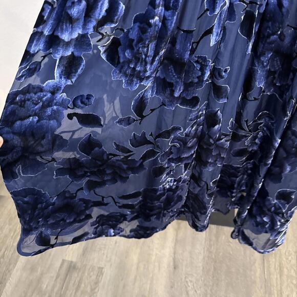 Anthropologie Hutch Short Sleeve Velvet Burnout Wrap Floral Maxi Dress ZOLA - XL - Picture 12 of 15